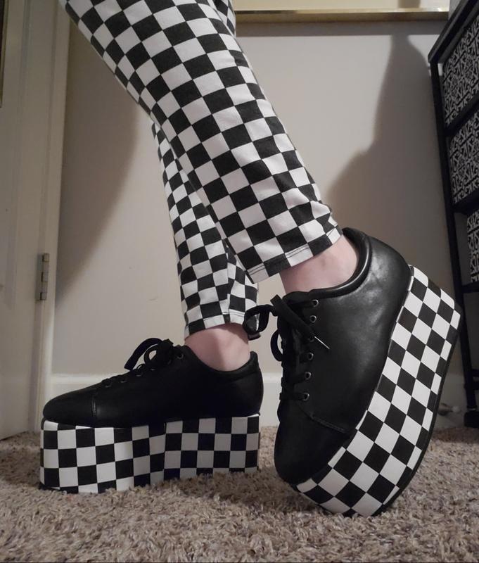 Checkered store platform shoes