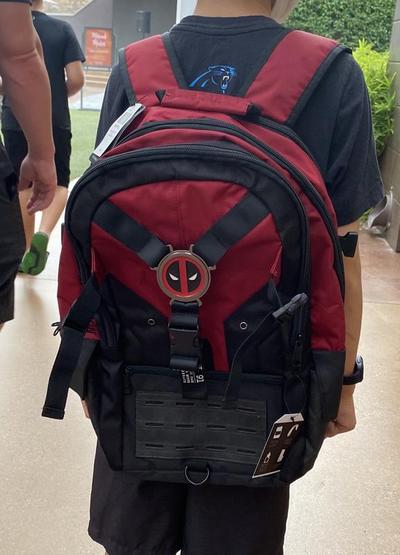 Deadpool backpack shop hot topic