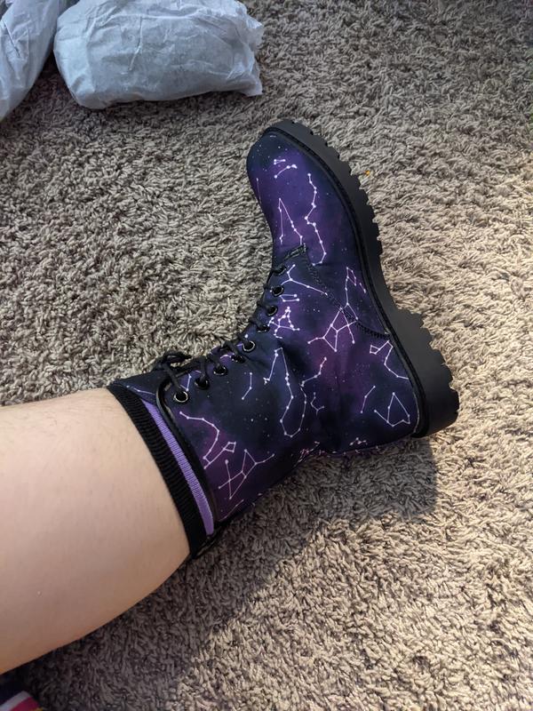 Hot topic hot sale galaxy boots