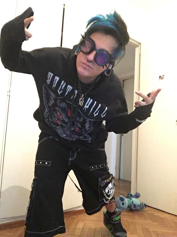 Tripp Black & White Super Skull Chain Zip-Off Pants | Hot Topic
