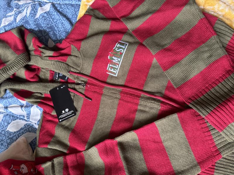 トップス el conductorh CROPPED HOODIE 'Nightmare fit=scale-down,w=1200