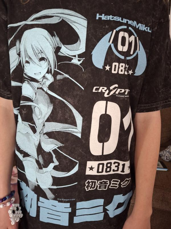 Hatsune Miku Jumbo Graphic Mineral Wash T-Shirt | Hot Topic