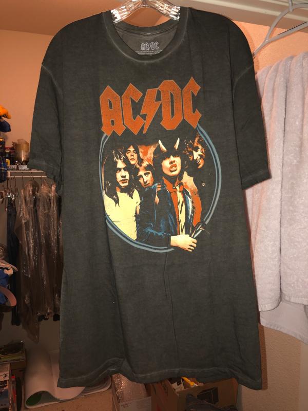 Acdc 2025 hot topic