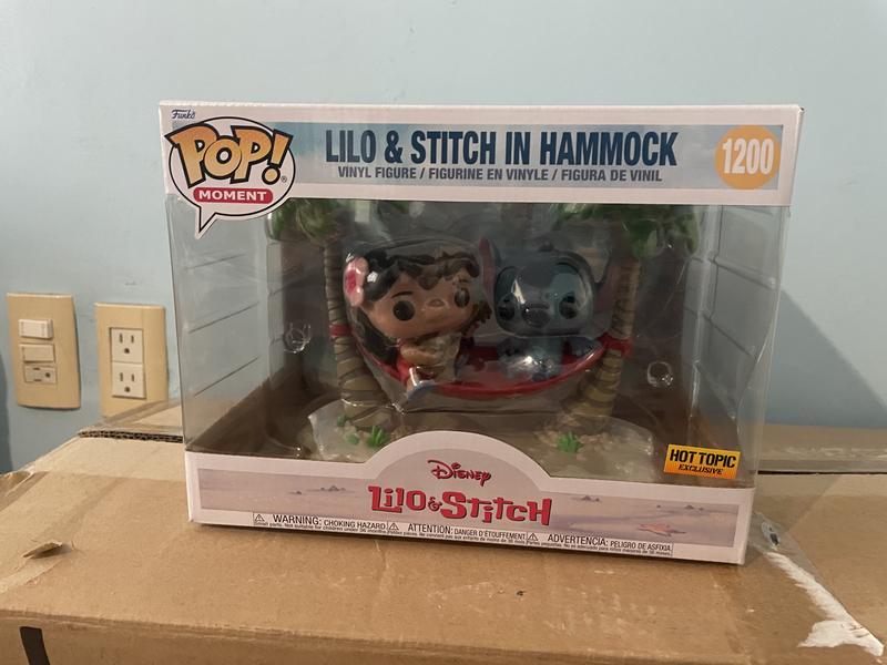 Funko Disney Lilo & Stitch Pop! Moment Lilo & Stitch In Hammock Vinyl  Figure Hot Topic Exclusive