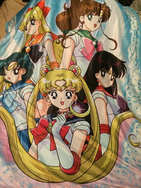 Sailor Moon Sailor Scouts Throw Blanket Hot Topic