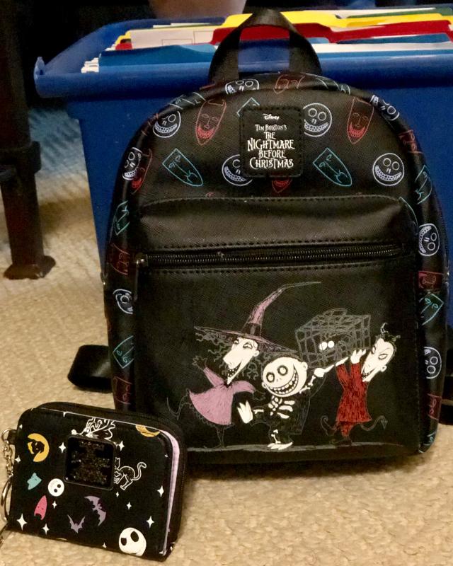 The Nightmare Before Christmas Icons Zipper Wallet | Hot Topic display picture 1