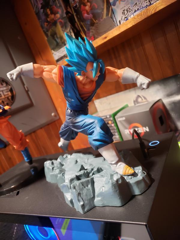 Banpresto Dragon Ball Z Dokkan Battle Collab Super Saiyan God