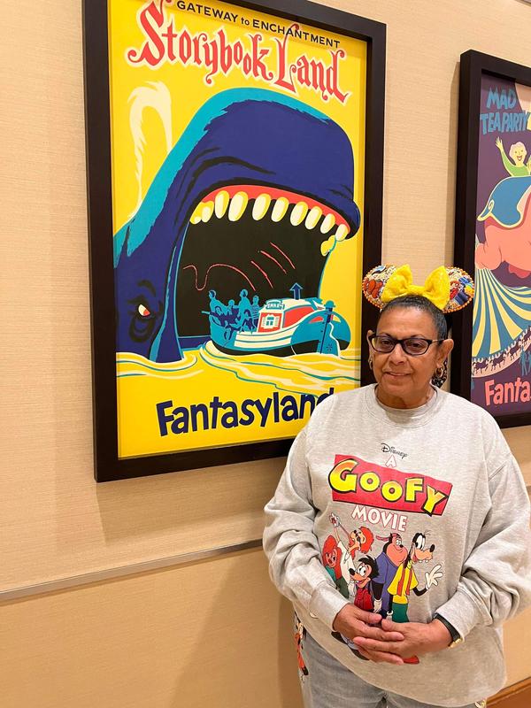 Disney A Goofy Movie Logo Group Crew Sweatshirt - GREY