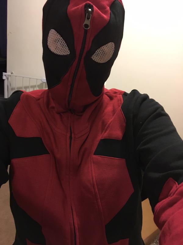 Deadpool hoodie outlet hot topic