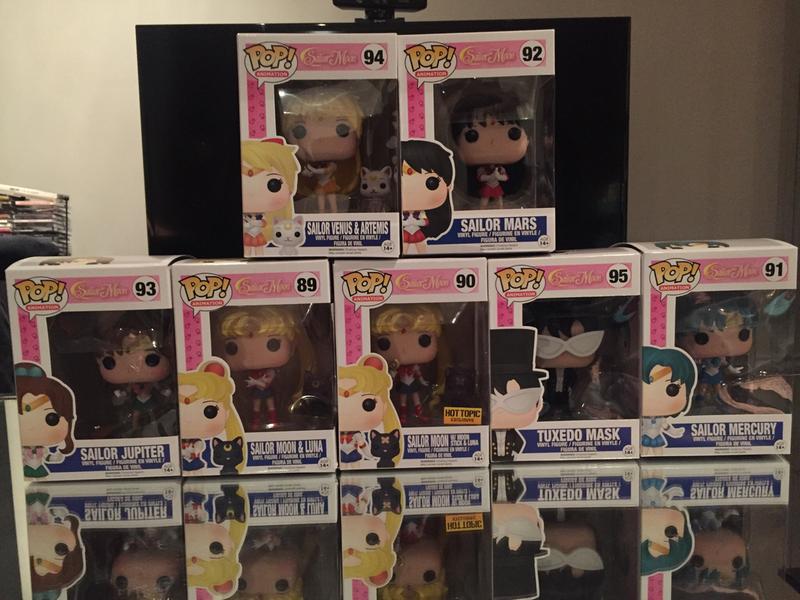  Funko Pop! Animation Sailor Moon #90 with Moon Stick and Luna  (Exclusive) : Toys & Games