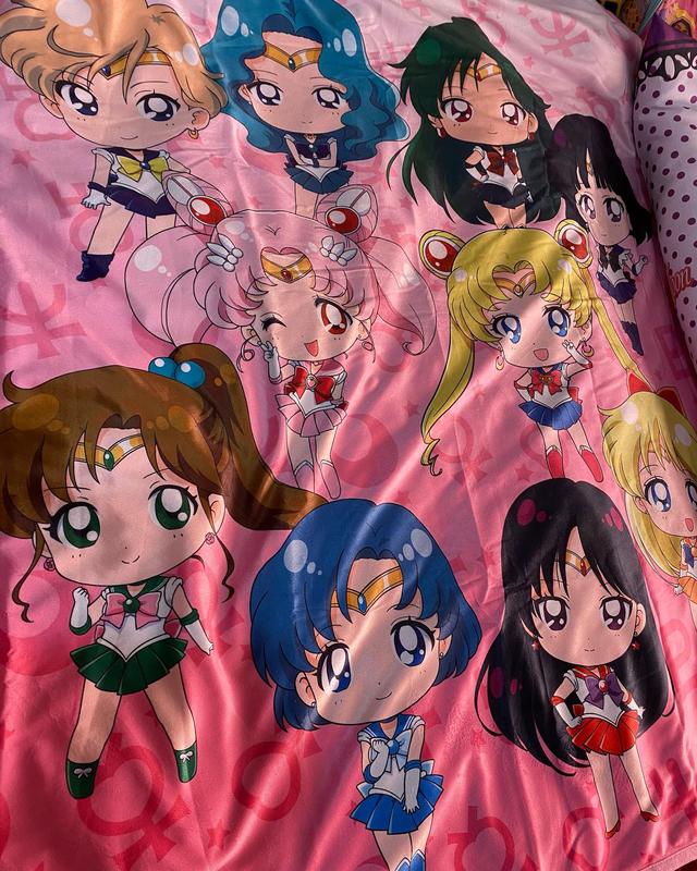 Sailor Moon Chibi Sailor Guardians Throw Blanket Hot Topic