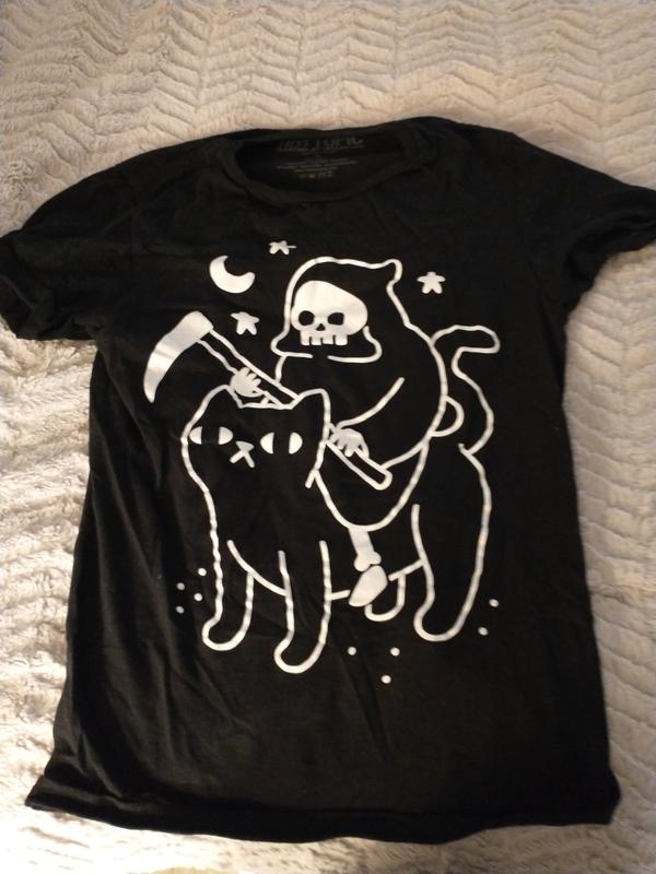 Hot topic cat outlet shirt