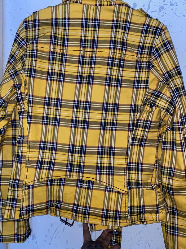 Hot Topic Plaid Yellow Casual Pants Size 1X (1) (Plus) - 34% off