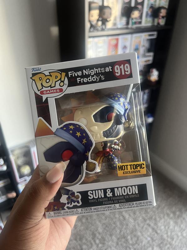 Funko Five Night's At Freddy's Pop! Games Sun & Moon Vinyl Figure