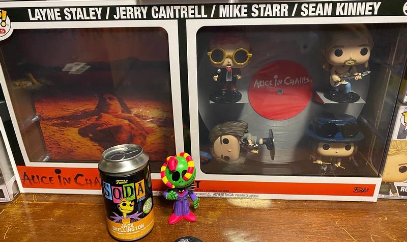 Funko Alice In Chains Pop! Albums Dirt Deluxe Vinyl Figure | Hot Topic