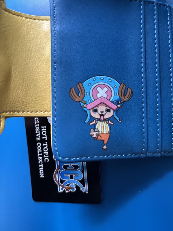 ☆ONE PIECE☆ チョッパー ジョリー・ロジャー ミニ財布 One Piece Chopper Jolly Roger Mini Wallet | Hot Topic