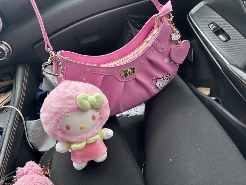 Her Universe Hello Kitty Pink Heart Shoulder Bag | Hot Topic