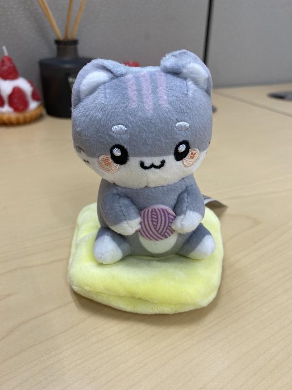 Honeymaru Sitting Cat Blind Box Plush | Hot Topic