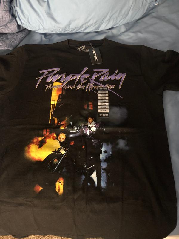 Purple rain t 2025 shirt hot topic