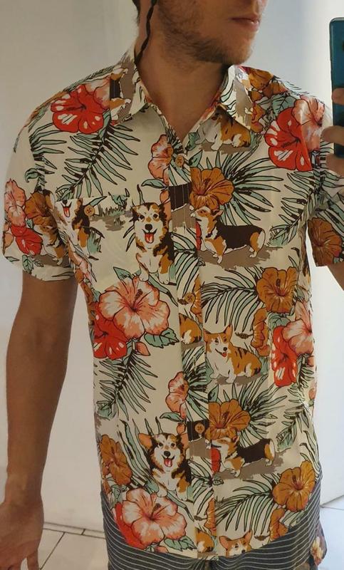 Corgi hawaiian hotsell shirt hot topic