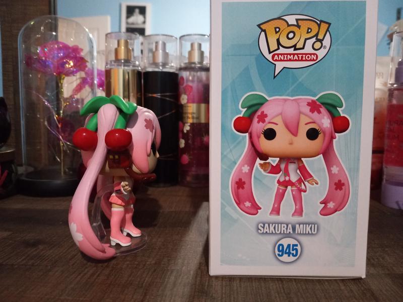 Funko POP News - in person with the Sakura Miku Funko POP