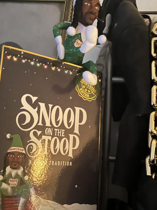 Snoop On The Stoop: A Hood Tradition 2025 Edition Doll | Hot Topic