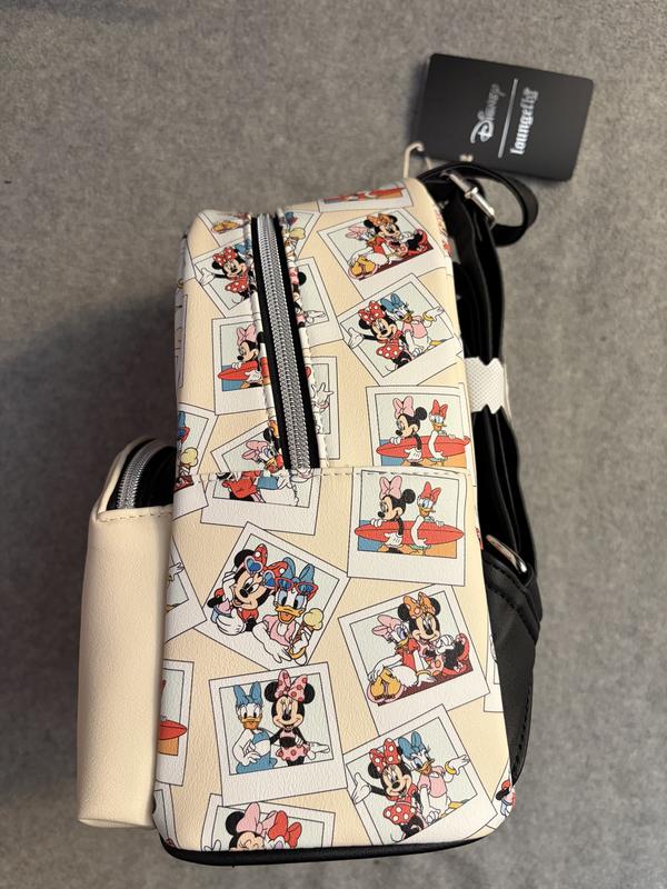 Loungefly Disney Minnie Mouse & Daisy Duck Photos Mini  display picture 1