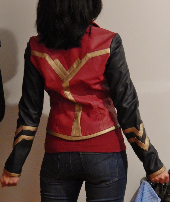 Hot topic 2025 wonder woman jacket