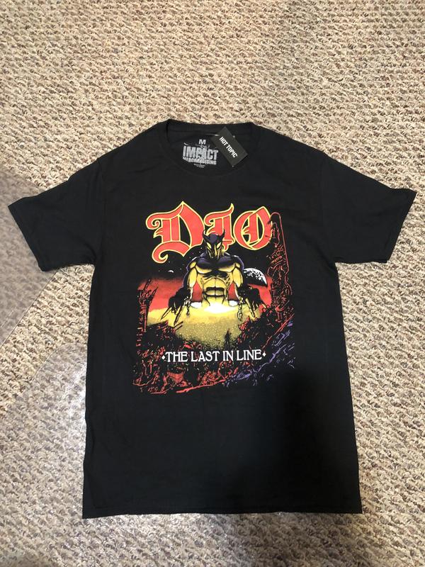 hot topic dio shirt