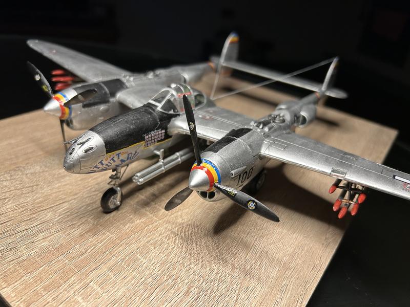 Academy #12282 1/48 P-38J Lightning Combination Version