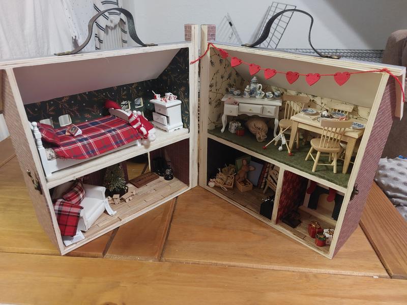 Dolls house hot sale hobbycraft