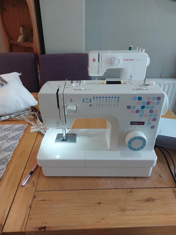 Hobbycraft sewing machine discount bag