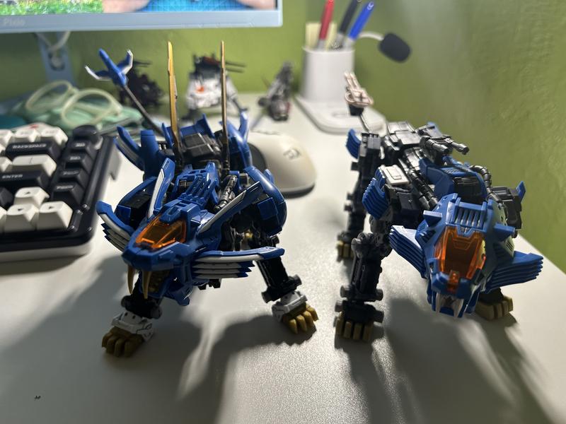 ZOIDS RZ-007 Shield Liger Bang Special Model Kit | Hobby Lobby