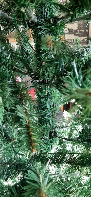 Queensbury Fir Pre-Lit Christmas Tree - 7.5 ft | Hobby Lobby | 5955125