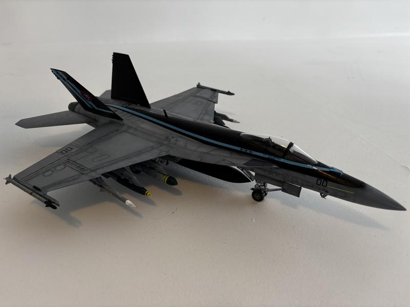 Maverick's F/A-18E Super Hornet Model Kit | Hobby Lobby | 2447530