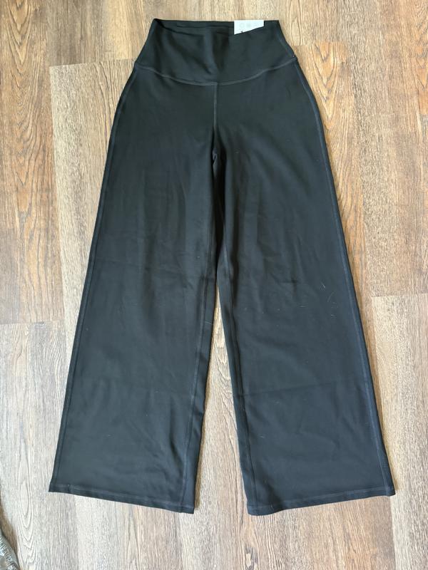 【HOLISTER】 GILLY HICKS アクティブカーゴパンツ L Women's Gilly Hicks Active Recharge Wide-Leg Pants | Women's