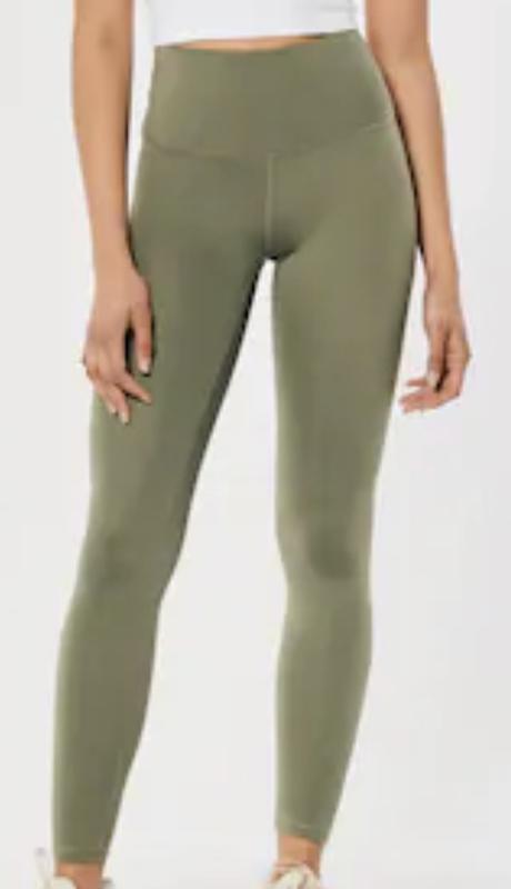 Hollister Gilly Hicks Active Recharge High-Rise Pocket 7/8 Leggings