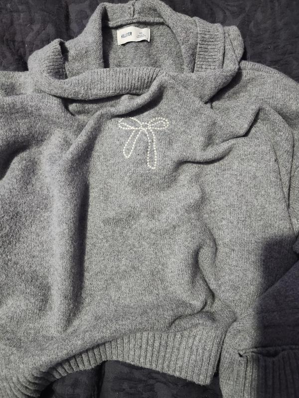 Hollister cloud hoodie sale