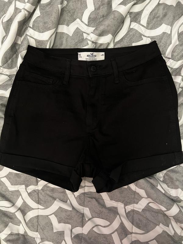 Women s Curvy High Rise Ripped Dark Wash Denim Shorts 3 Women s Clearance HollisterCo