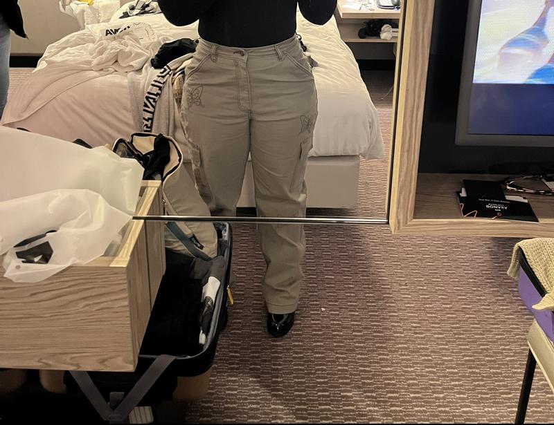 Women's Ultra High-Rise Twill Cargo Dad Pants