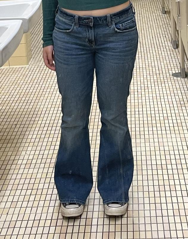 Women's Low-Rise Medium Wash Vintage Flare Jeans