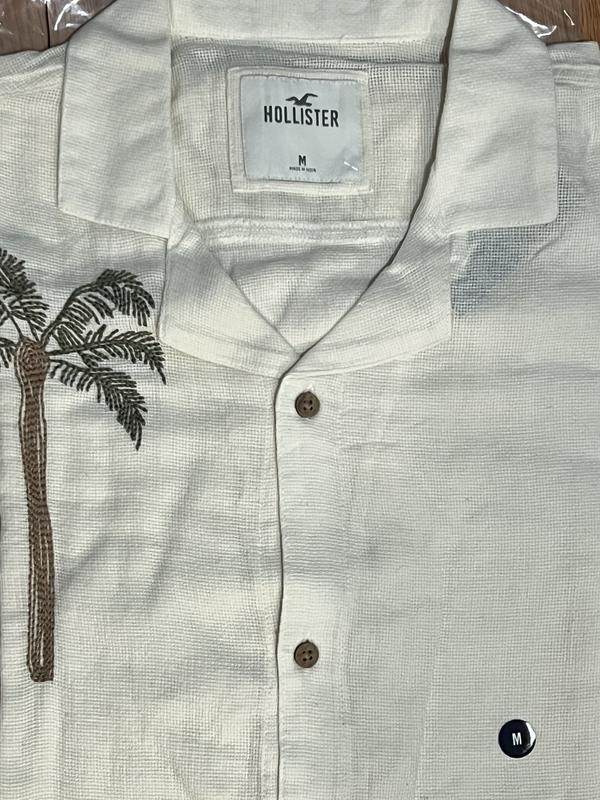 Hollister palm tree shirt best sale