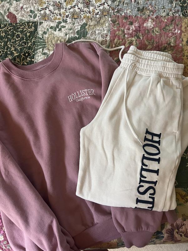 Hollister hoodie and sweatpants set hot sale