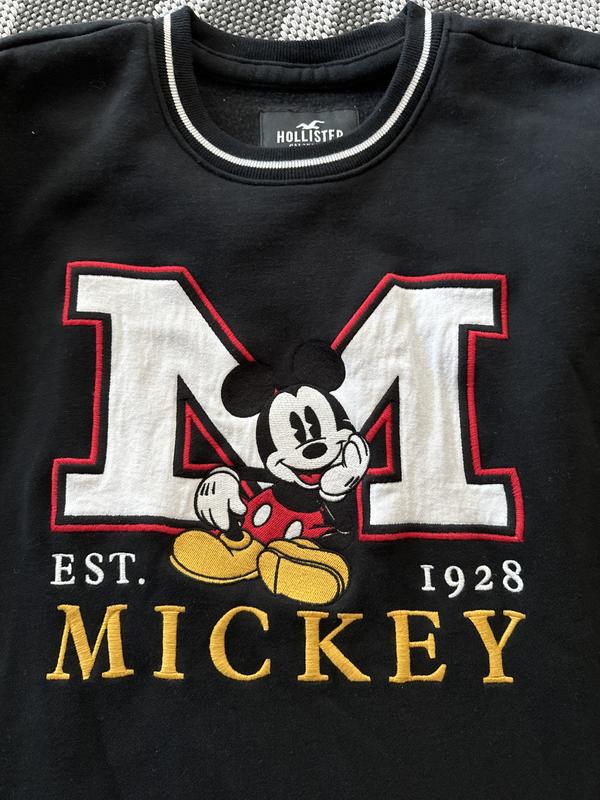 Official Hollister Co Merch Store Hollister Relaxed Mickey Mouse And  Friends Graphic Attractive Hoodie Hollisterco Apparel Clothing Shop -  Resttee