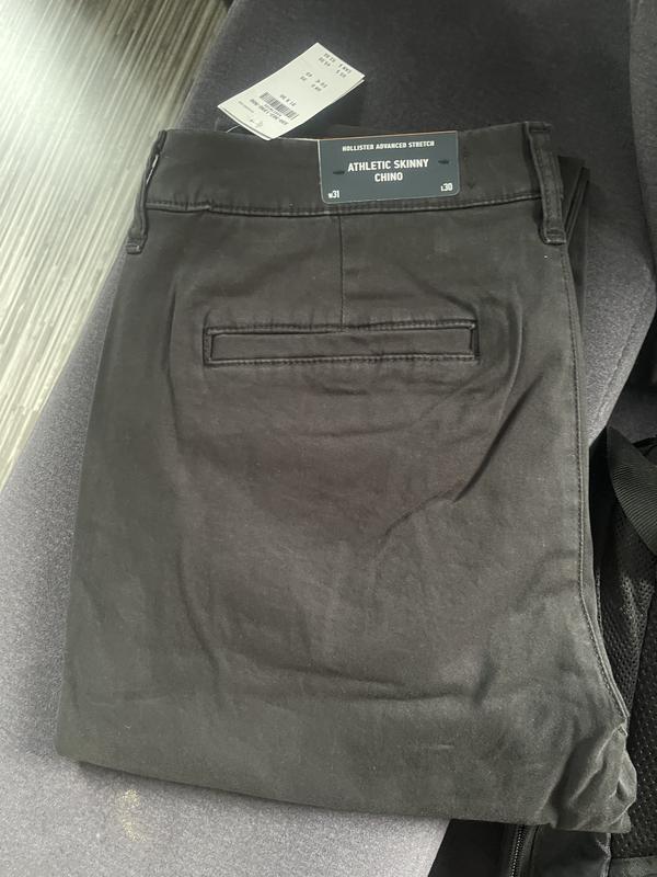 Men s Athletic Skinny Chino Pants Men s Sale HollisterCo