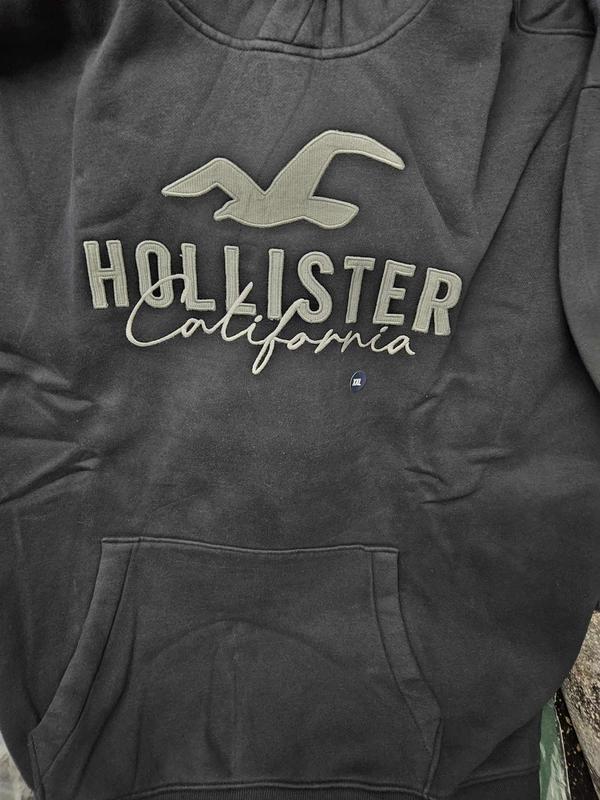 Hollister signature script logo hoodie in grey