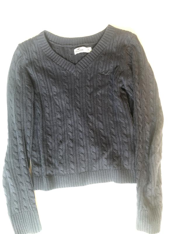 Hollister Womens Pullover Sweater Knitted V Neck Long Sleeves Gray