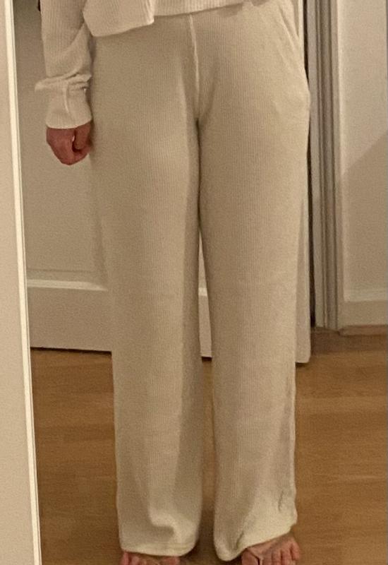 Hollister Cozy Ribbed Wide-Leg Pants