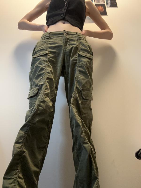 Women's Low-Rise Baggy Cargo Pants