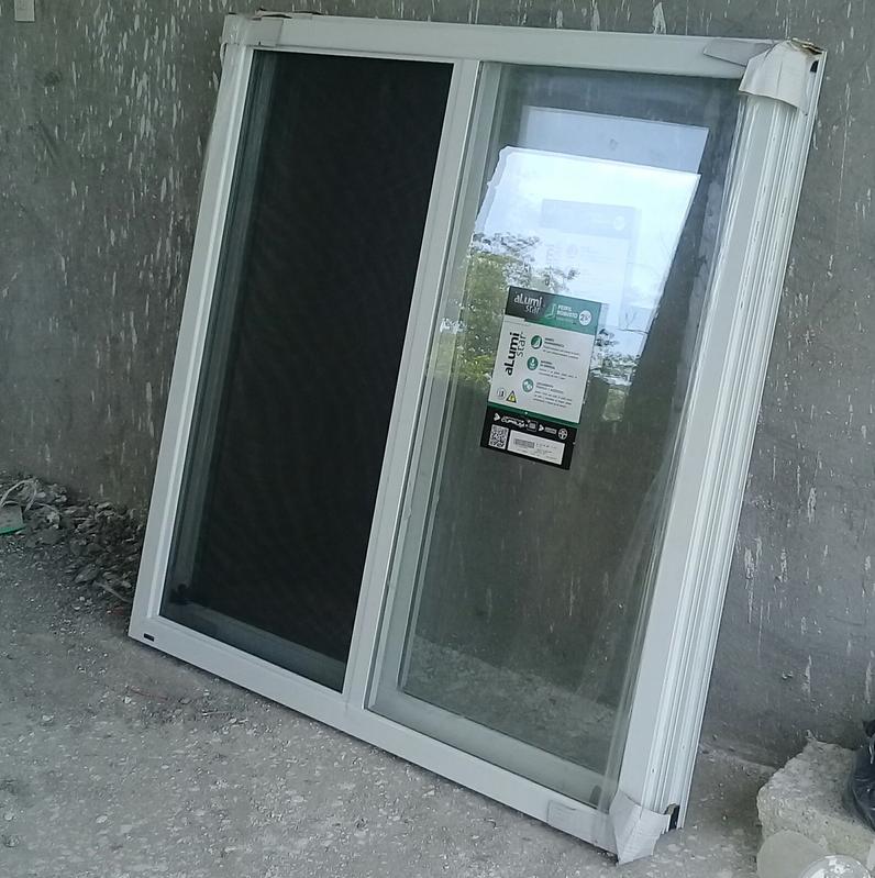 Ventana Doble De Vidrio Corrediza Con Seguro Blanca 120 X 120 Cm The Home Depot Mexico